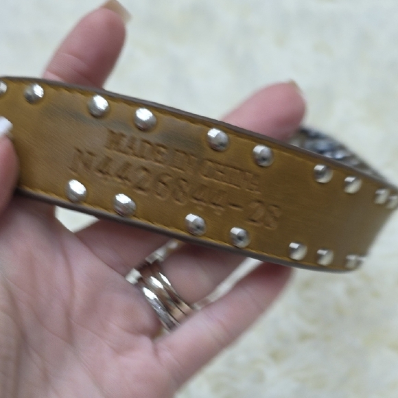 Nocona Brown Belt with Silver Heart Accents - Picture 6 of 9